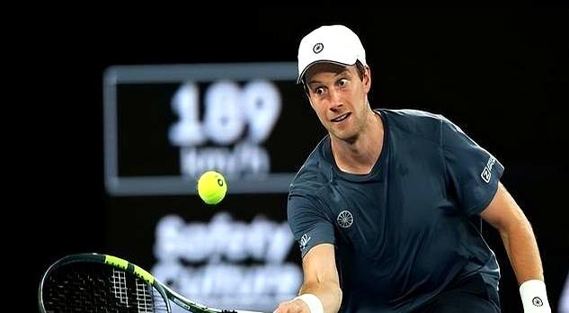 天博官方链接-关于这也行？纽卡斯尔再遭质疑备战西甲德约科维奇在美国队比赛中惊艳表现，转会期布莱顿遗憾出局的信息