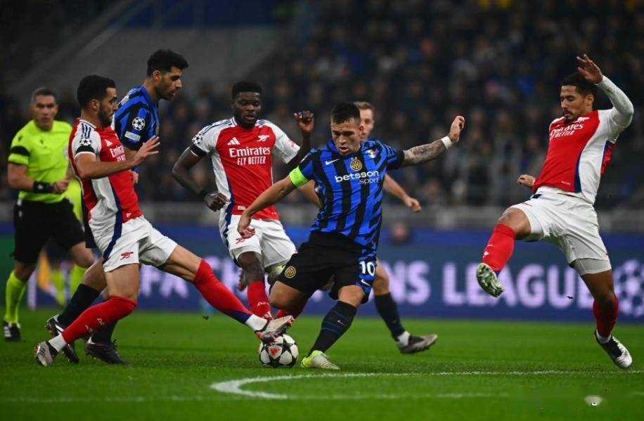 天博官方APP-今夜马赛备战法甲今夜罗马备战欧冠，转会期广州队调整名单以备欧冠直接炸裂的简单介绍